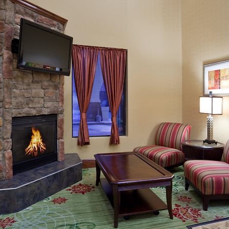Holiday Inn Express Hotel & Suites Cleveland-Streetsboro By Ihg Εξωτερικό φωτογραφία