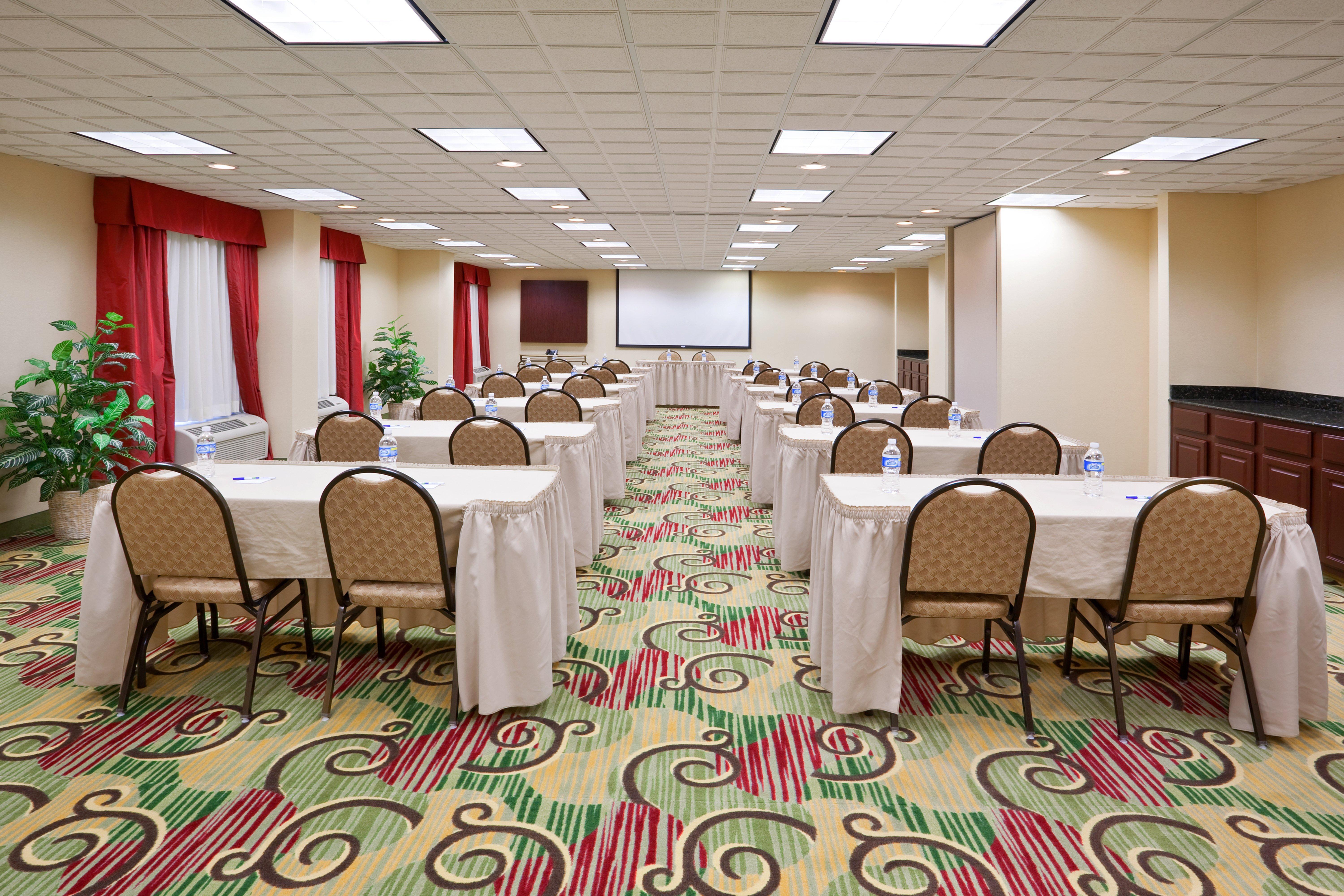 Holiday Inn Express Hotel & Suites Cleveland-Streetsboro By Ihg Εξωτερικό φωτογραφία
