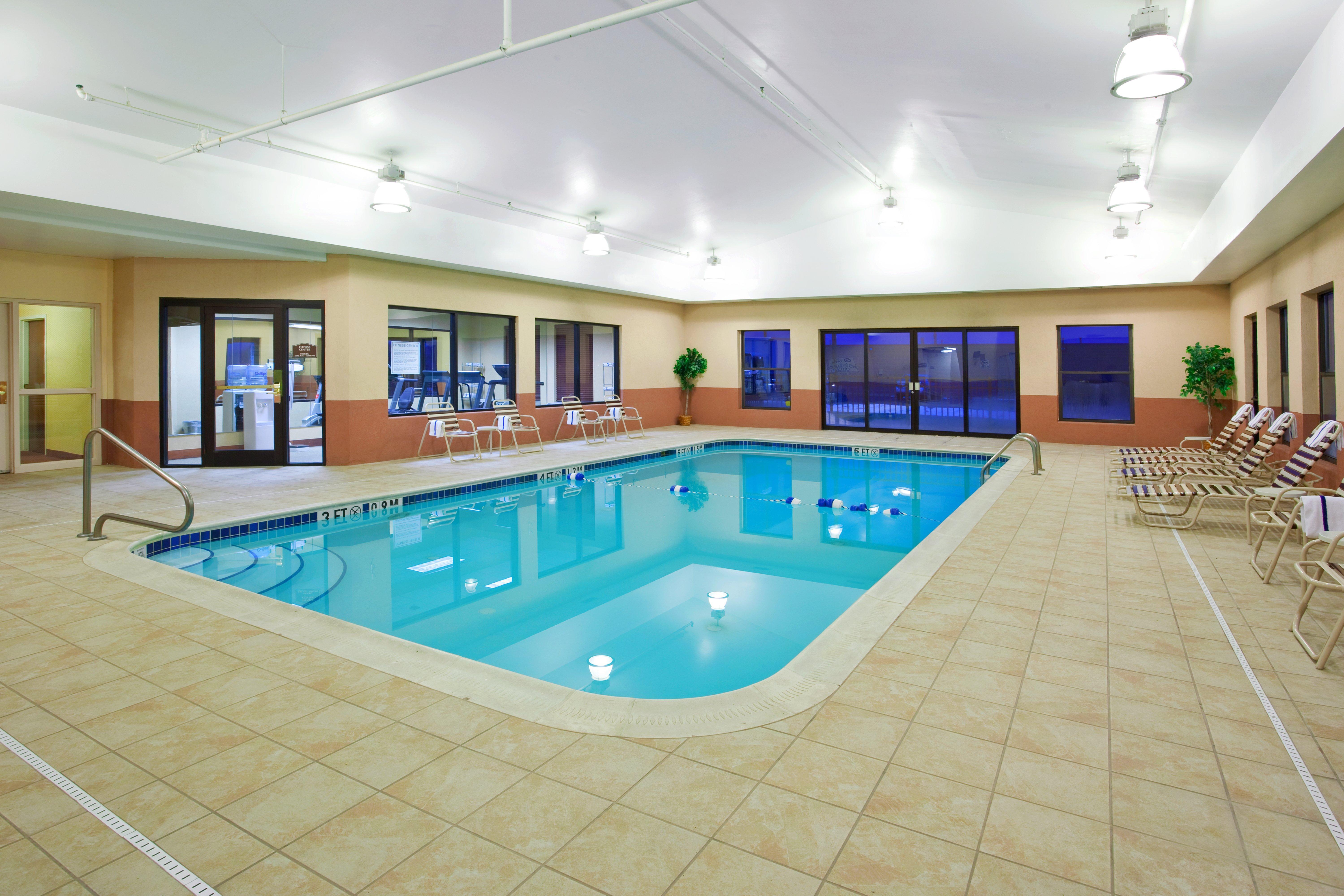 Holiday Inn Express Hotel & Suites Cleveland-Streetsboro By Ihg Εξωτερικό φωτογραφία