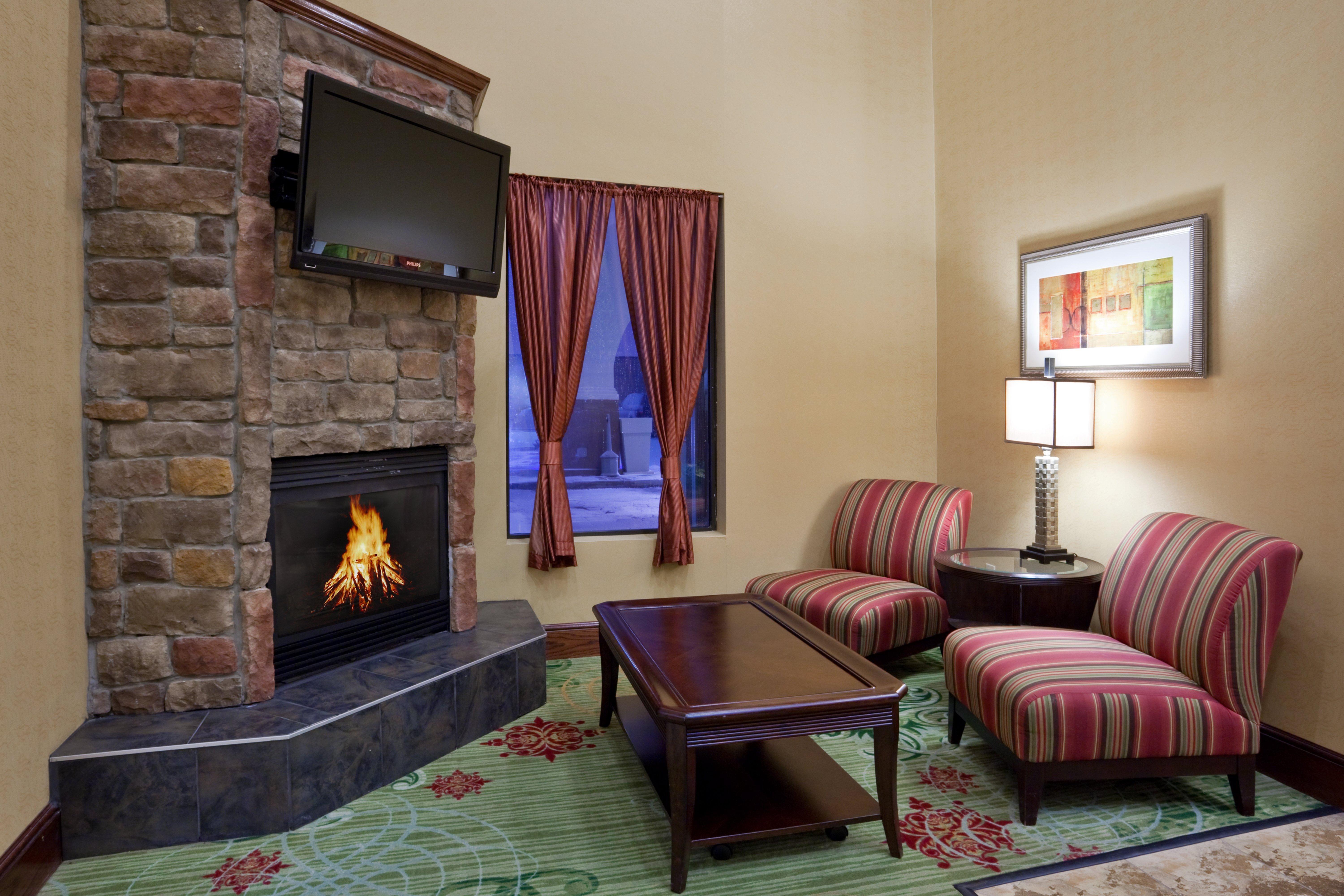 Holiday Inn Express Hotel & Suites Cleveland-Streetsboro By Ihg Εξωτερικό φωτογραφία