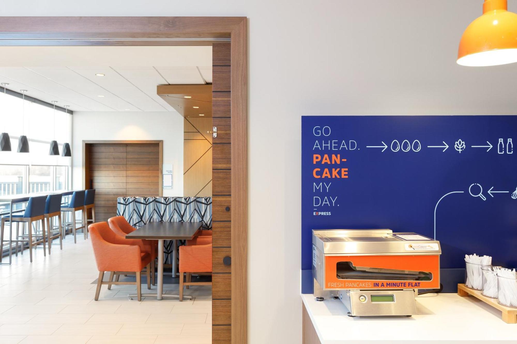 Holiday Inn Express Hotel & Suites Cleveland-Streetsboro By Ihg Εξωτερικό φωτογραφία