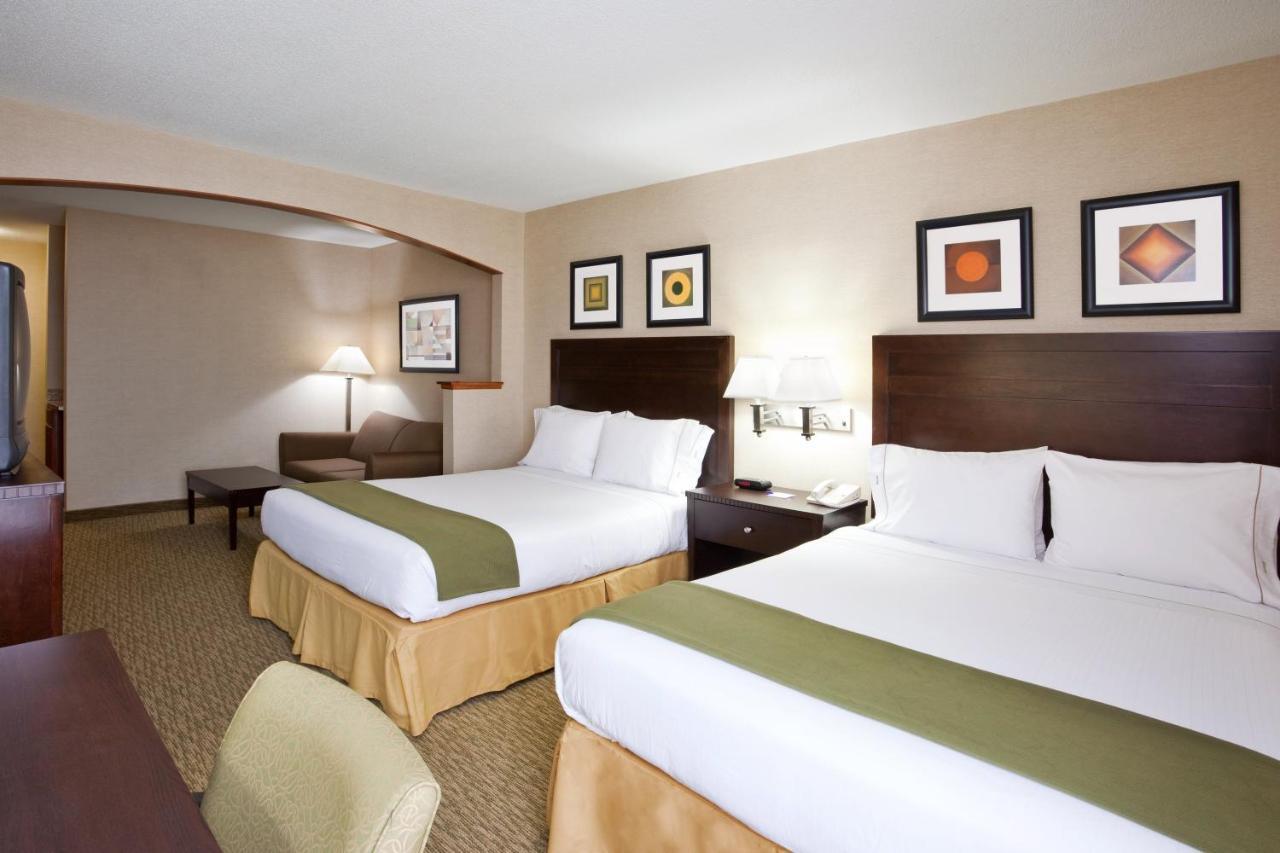 Holiday Inn Express Hotel & Suites Cleveland-Streetsboro By Ihg Εξωτερικό φωτογραφία